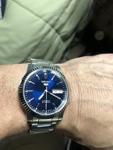 Louie review photo