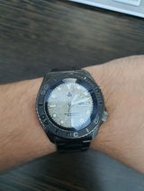 B.N review photo
