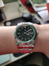 Ivan review photo