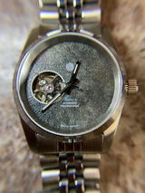 A.L. review photo