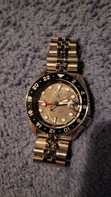 marc review photo