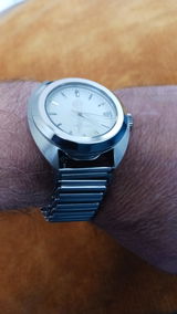 Gil review photo