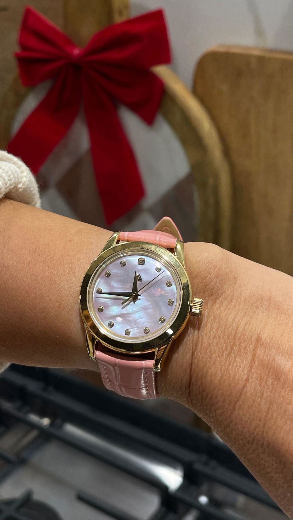 Pink Mother of Pearl Swarovski Dial (No Date) | Seiko Mod | Lucius