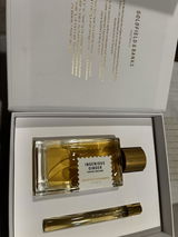 Emmanuel R review photo