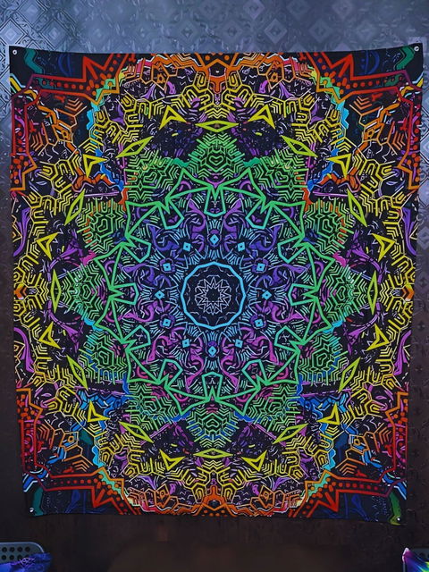 Geometric Kaleido Mandala Wall Tapestry