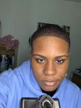 Moeneshia M. review photo