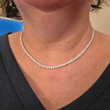 H.M. review photo