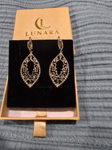 Claudia Gonzalez review photo