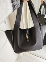 Mariana Lima review photo