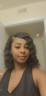 Tyleah Knight review photo