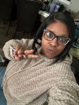 DeeDee L-B review photo