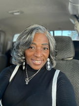 Dee review photo
