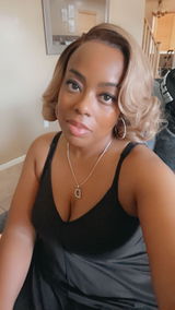 Donecia Conner review photo