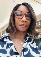 Anjanette Hollins review photo