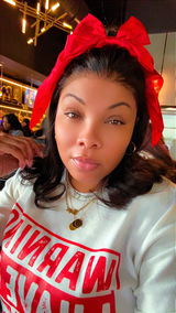 Toya review photo