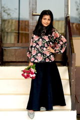 Lipika review photo