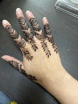 Yusra Hashim review photo