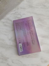L***a review photo