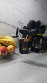 M***a review photo