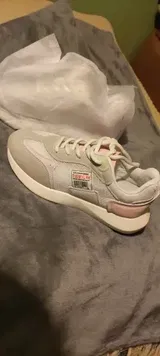 T***b review photo