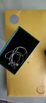 Q***j review photo