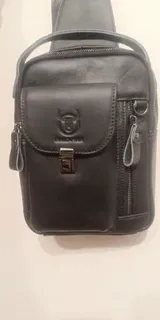 V***l review photo