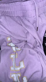 U***g review photo