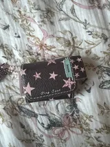 N***l review photo