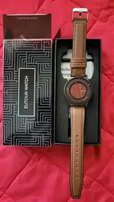 M***n review photo