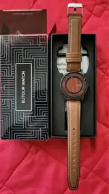 M***n review photo