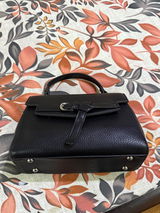 Eshal waseem Butt. review photo