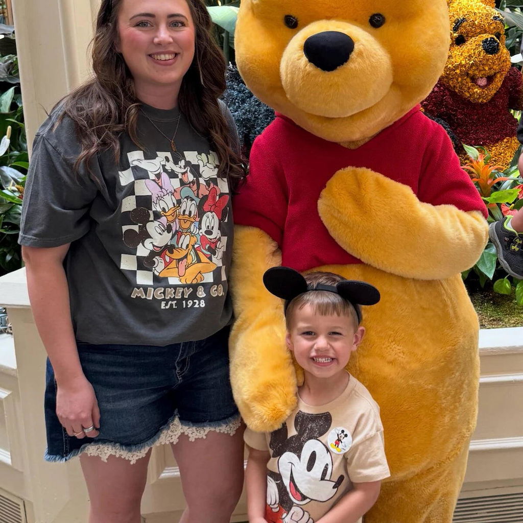 Mickey Co Est 1928 Friends 0002