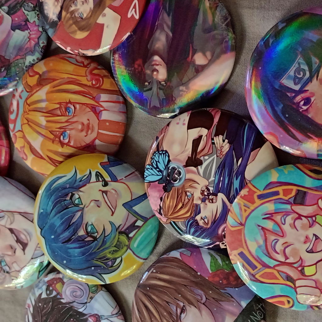 Custom Metal Button Pins