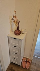 Vivien R. review photo