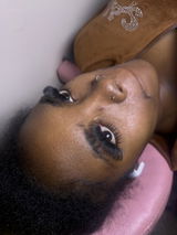 Stephanie Edwards review photo