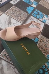 Dayang Nur Shahira review photo