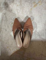 Aishah review photo