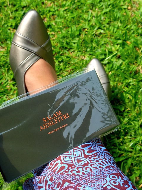 Sofia Pointed Kitten Heel