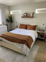 Arden B. review photo
