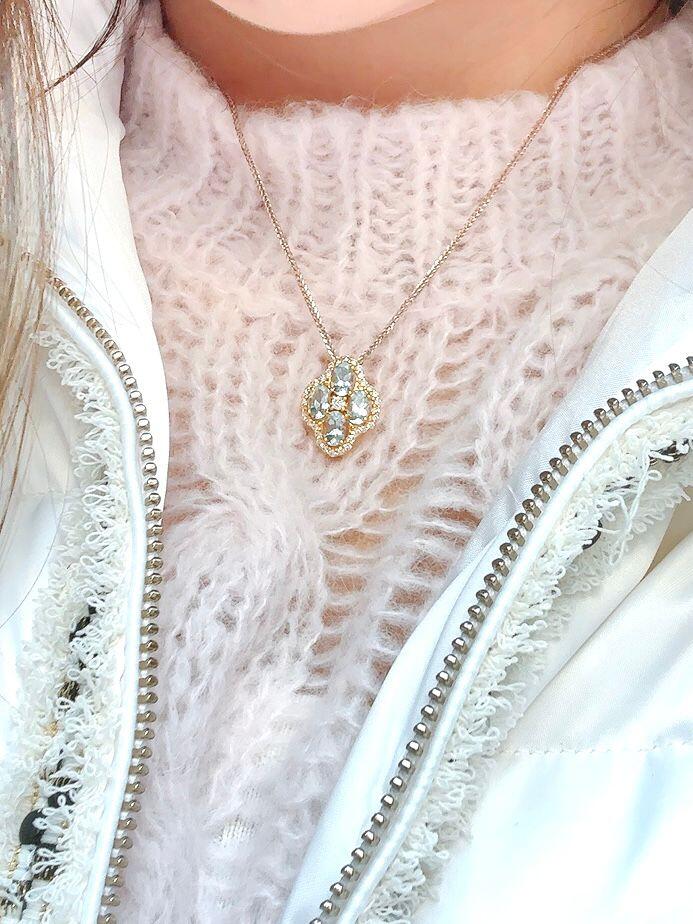 Begonia Aqua Pendant
