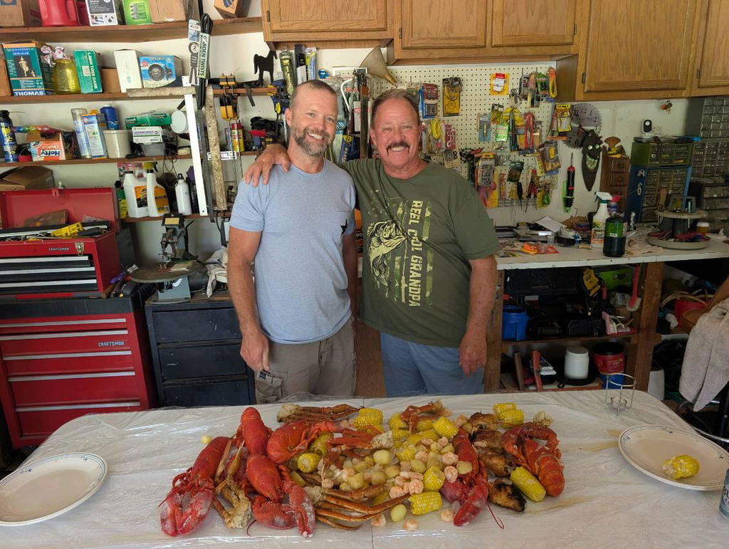 1.25 lb Live Maine Lobster