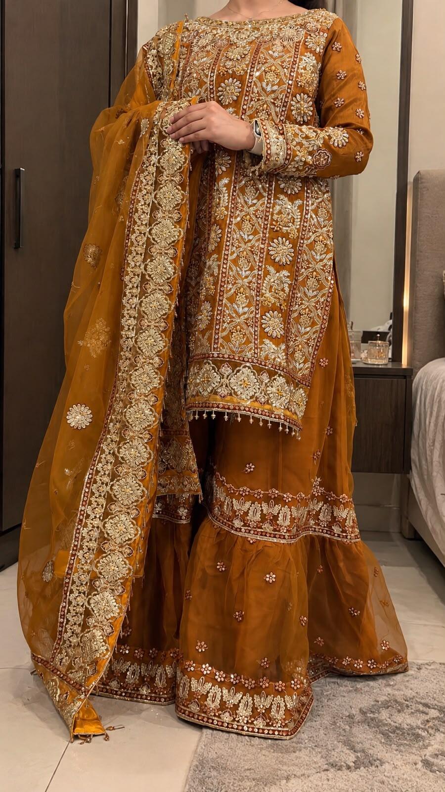 Customer photo for Faiza Saqlain – Naisha Style