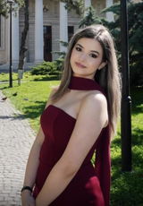 Gabriela Oprea review photo
