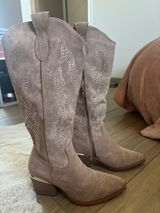 Lola Campisano review photo