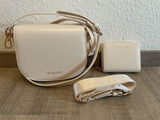 J.P. review photo