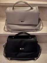J. review photo