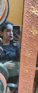 Valeria review photo