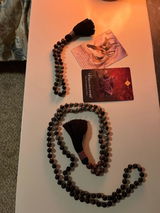 B review photo