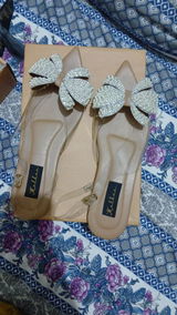 Anum Zaman review photo