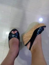 Laras Sekarini review photo